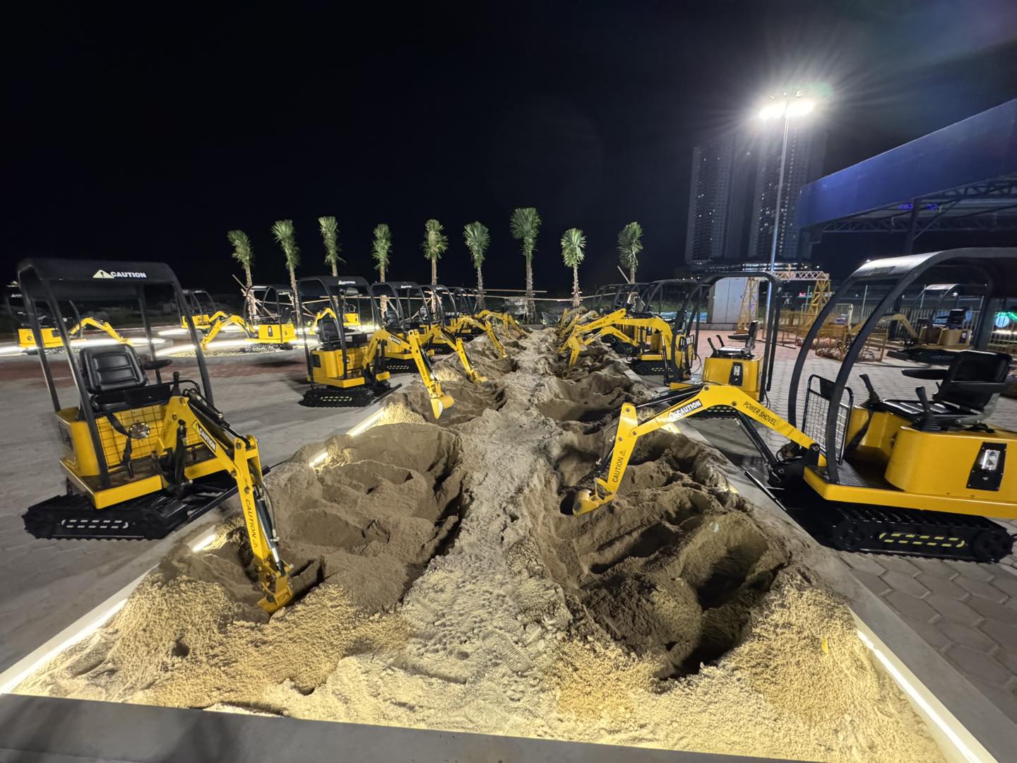 Digger Land - Dig, Build & Explore